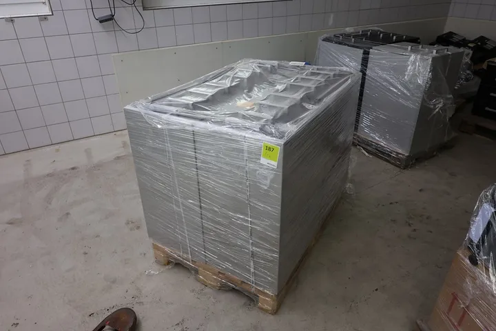 4 x Rollcontainer